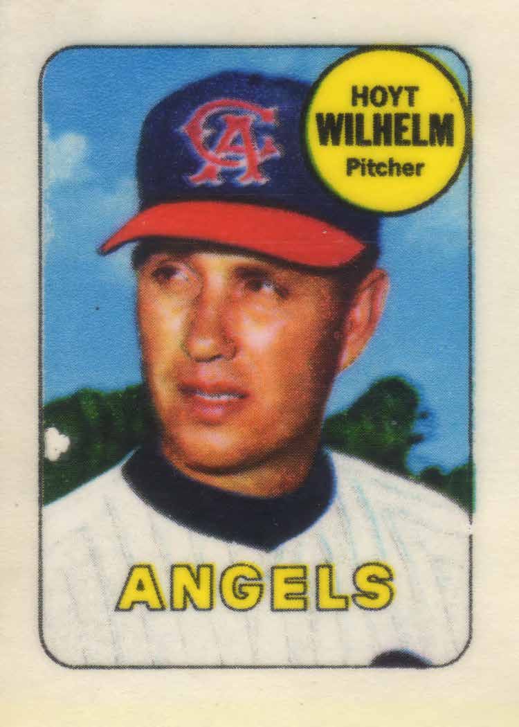 Hoyt Wilhelm baseball trading card